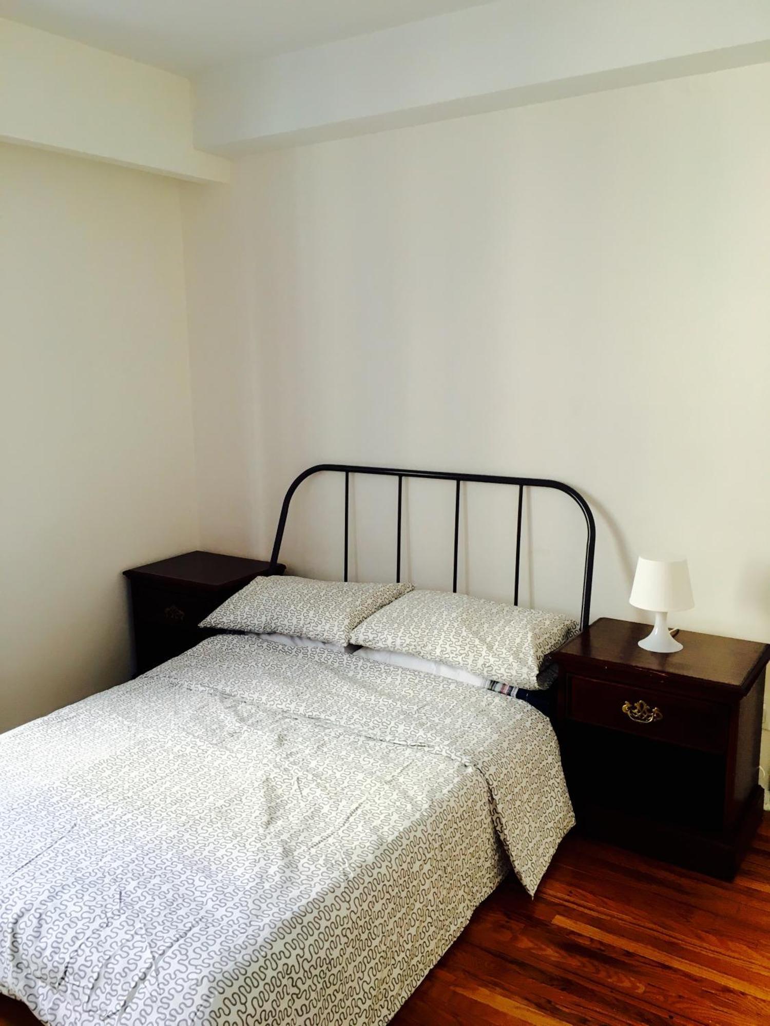 Stylish Montreal Apartment Comfortable Stay In The Golden Square Mile Exterior photo